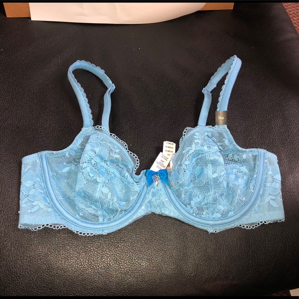 Demi Body Bra by Victoria Secret Size 36B